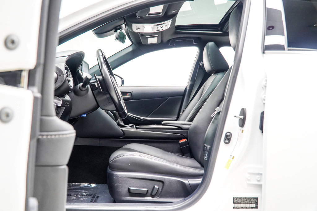 Used 2024 Lexus IS 350 F Sport RWD image 44