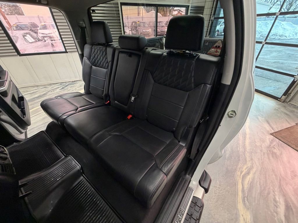 Used 2017 Toyota Tundra Platinum image 7