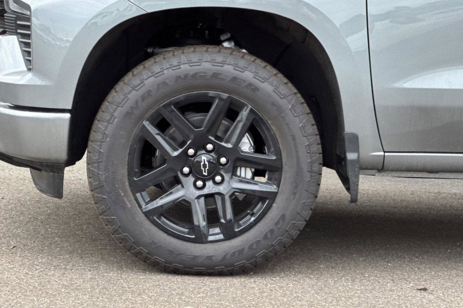 New 2026 Chevrolet Silverado 1500 RST w/ RST All Star Premium Package image 37