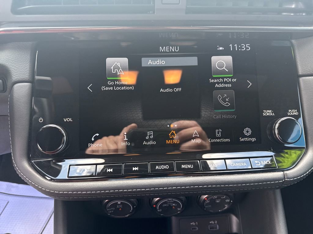 Used 2024 Nissan Z Performance w/ Floor Mat Package image 23