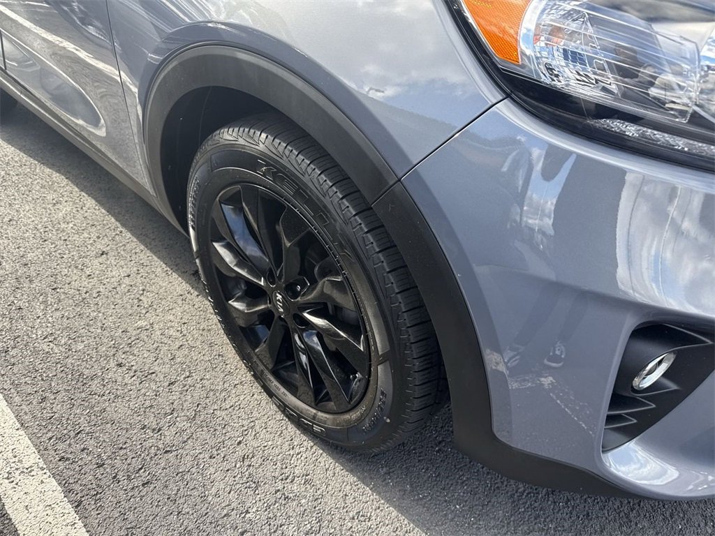 Used 2020 Kia Sorento EX image 16