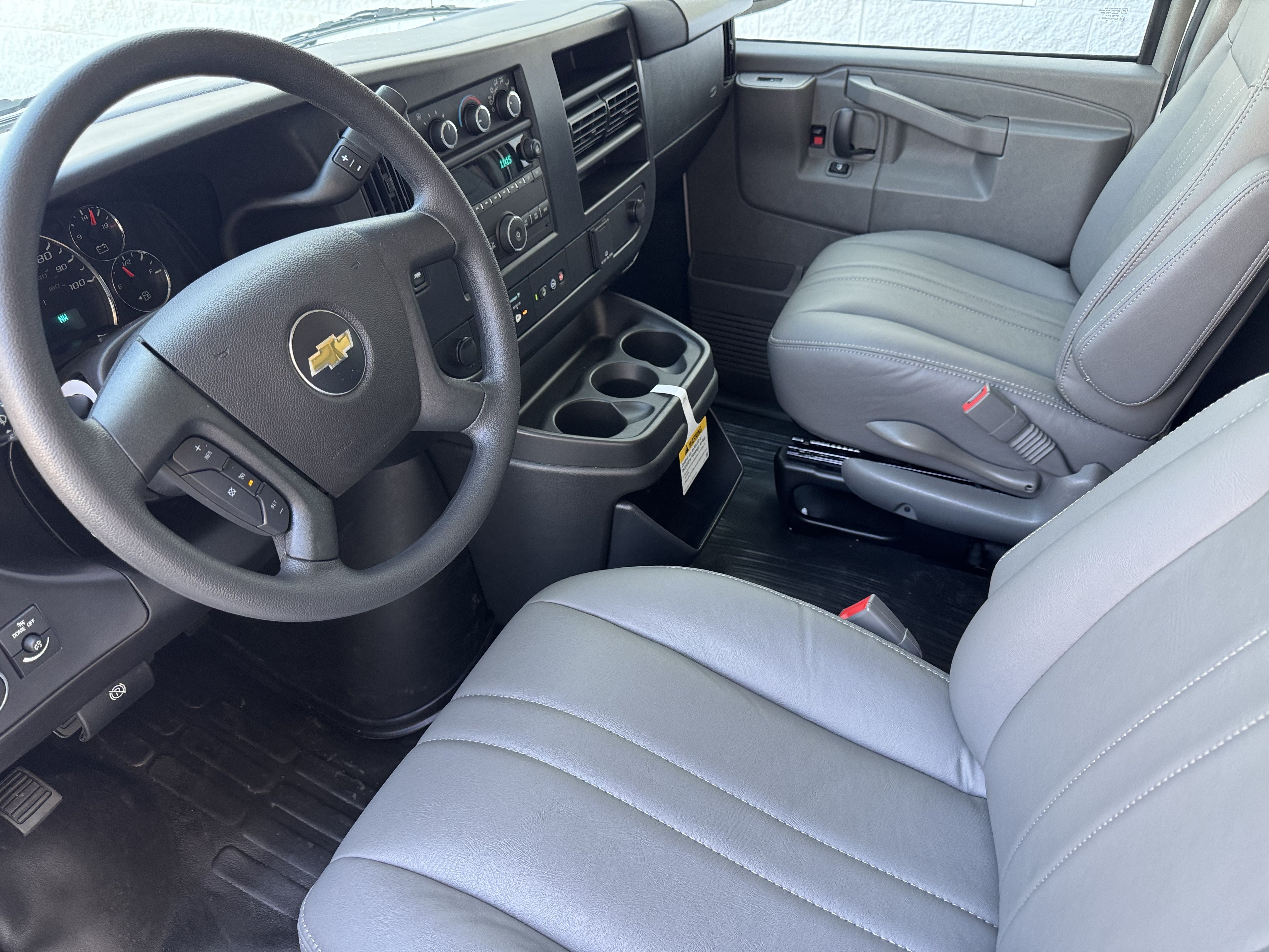New 2026 Chevrolet Express 3500 LS RWD image 8