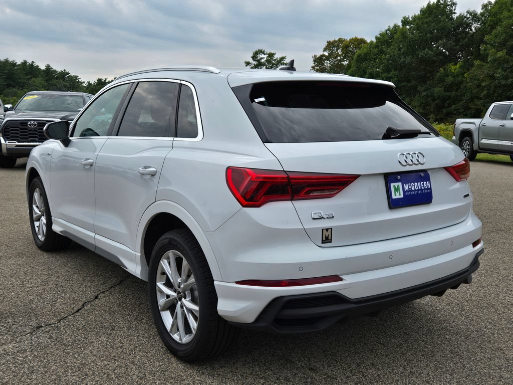 Used 2025 Audi Q3 2.0T Premium AWD/4WD image 3