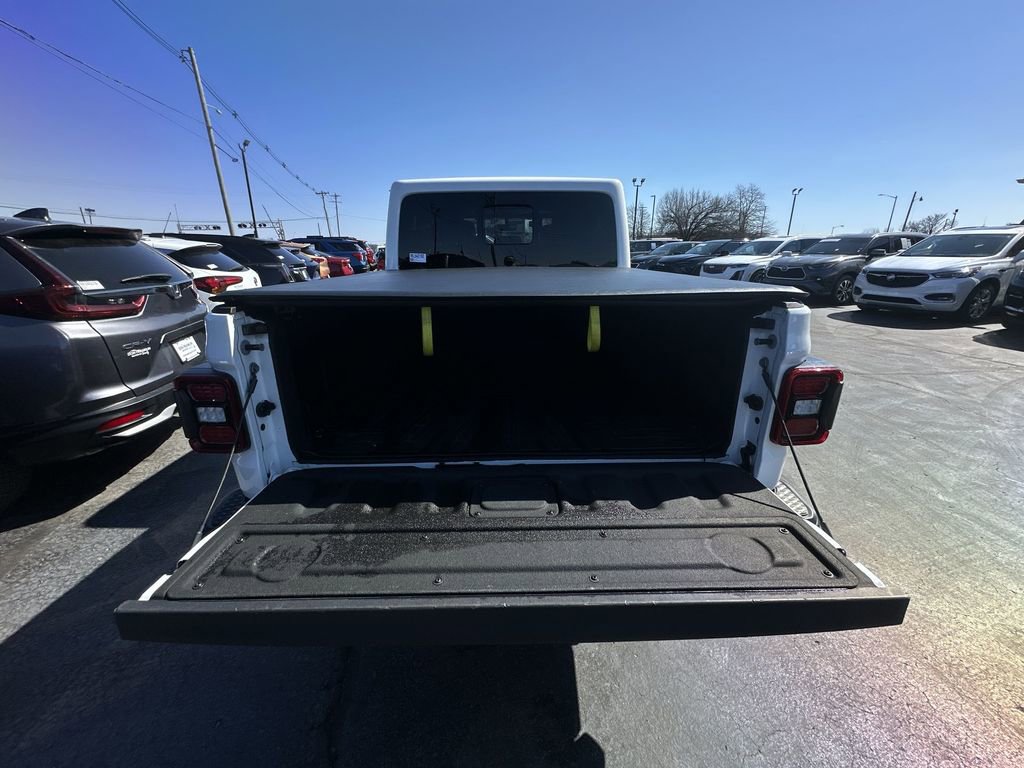Used 2021 Jeep Gladiator Overland w/ Popular Equipment Package image 24