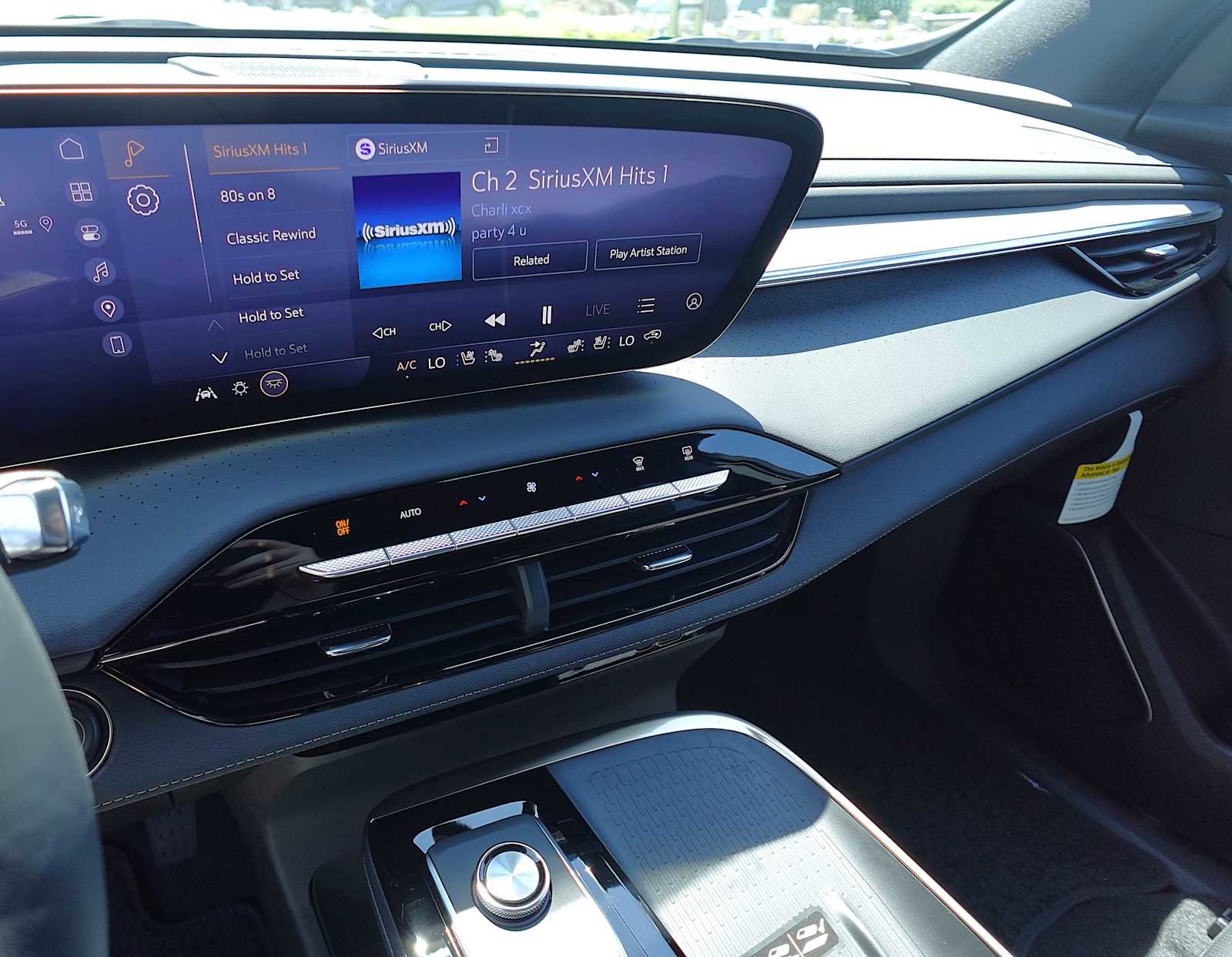 New 2026 Buick Enclave Avenir w/ Super Cruise Package image 20