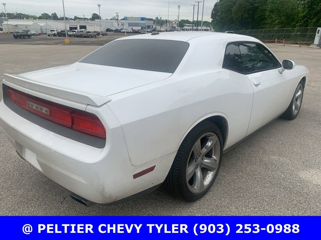 Used 2013 Dodge Challenger R/T w/ Electronics Convenience Group RWD image 9