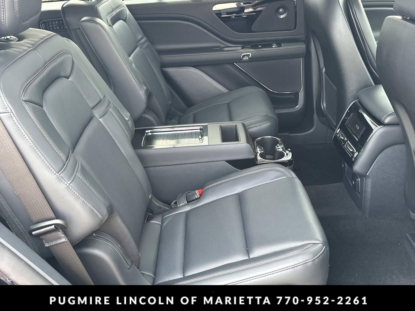 New 2026 Lincoln Aviator Reserve w/ Jet Appearance Package RWD image 15