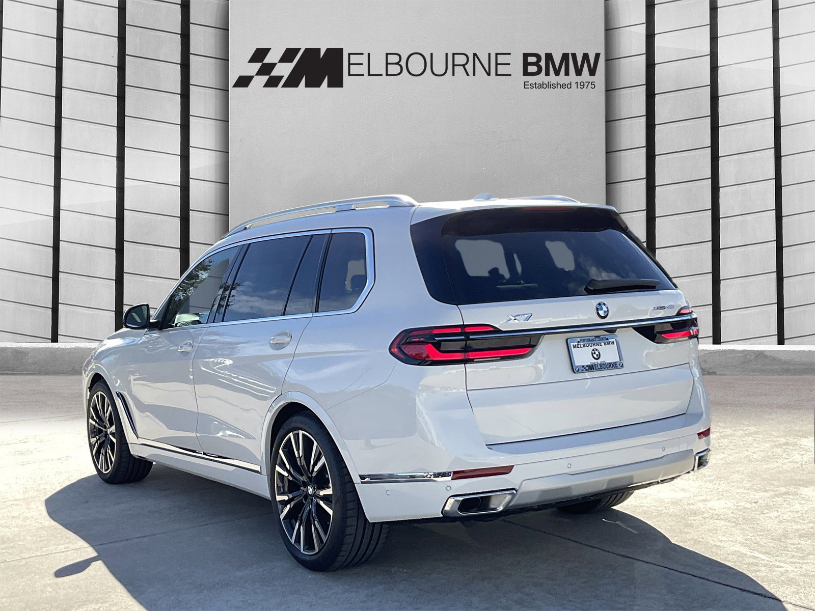 New 2026 BMW X7 xDrive40i w/ Premium Package image 6