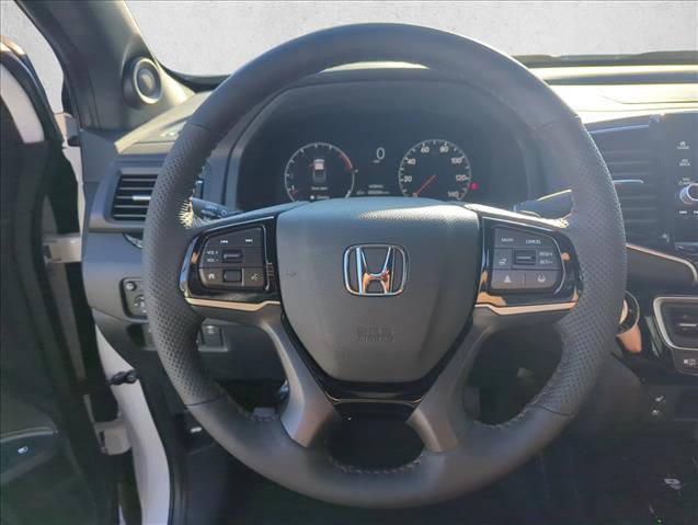 New 2026 Honda Ridgeline Black Edition image 13