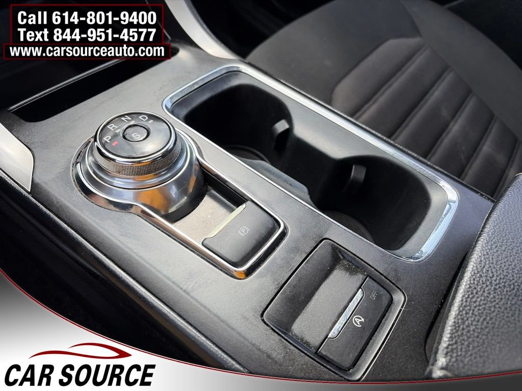 Used 2018 Ford Fusion SE w/ Fusion SE Technology Package FWD image 21