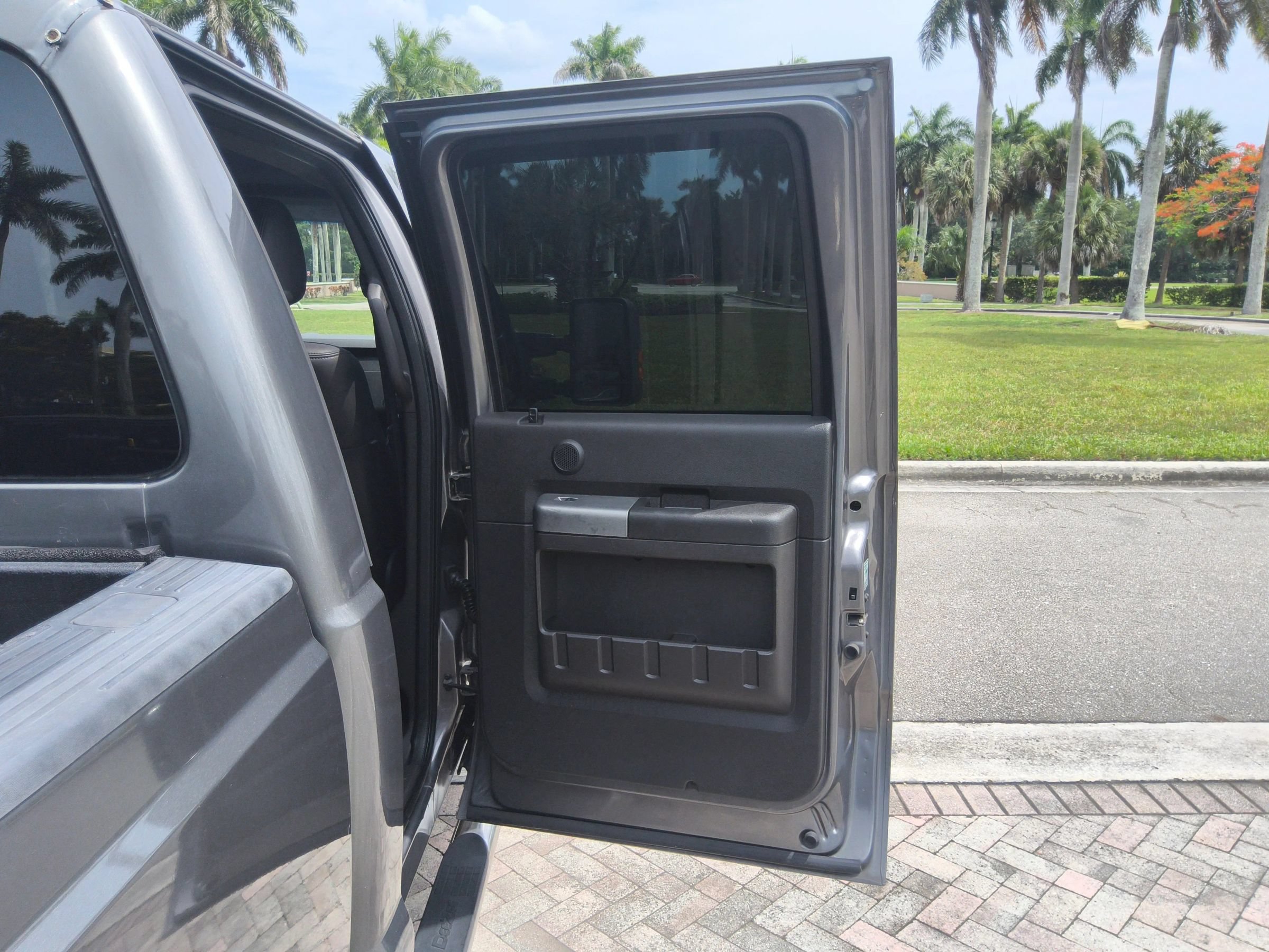 Used 2011 Ford F250 Lariat w/ Lariat Interior Pkg RWD image 27