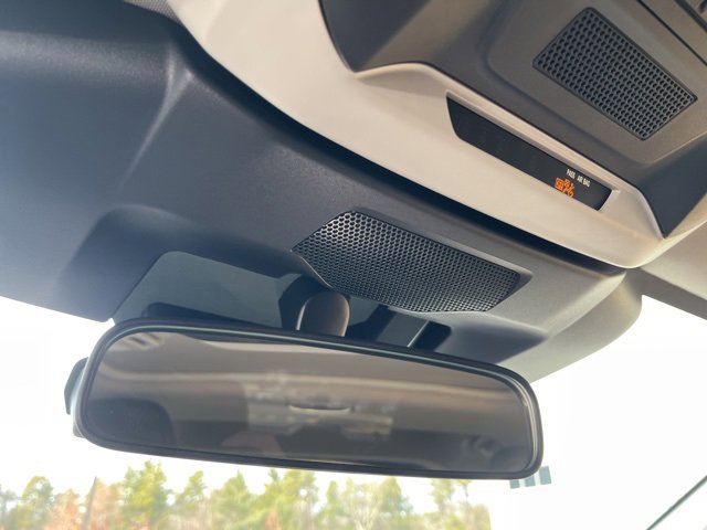 Used 2025 Subaru Crosstrek 2.0i Premium image 30