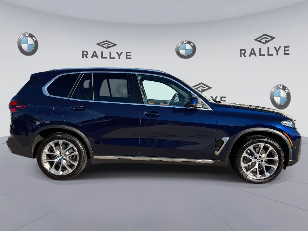 Certified 2026 BMW X5 xDrive40i AWD/4WD image 4