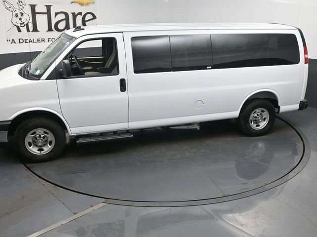 New 2025 Chevrolet Express 3500 LT w/ LT Preferred Equipment Group RWD image 38