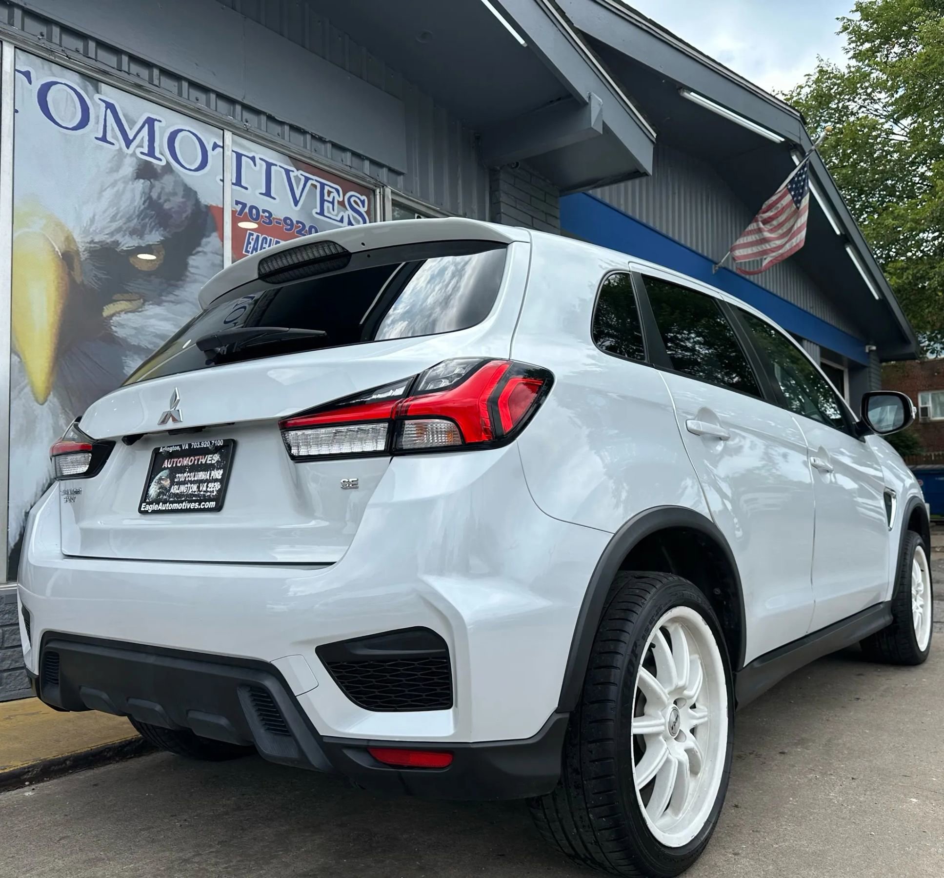 Used 2022 Mitsubishi Outlander Sport SE AWD/4WD image 3