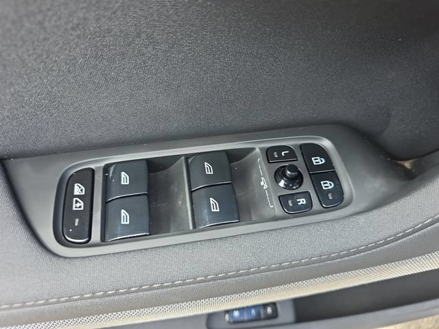 Used 2023 Polestar Polestar 2 w/ Pilot Pack AWD/4WD image 18