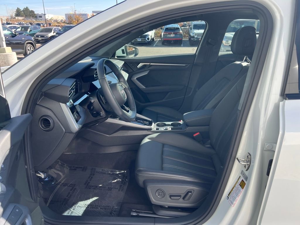 Used 2025 Audi A3 2.0T Premium w/ Black Optic Package image 9