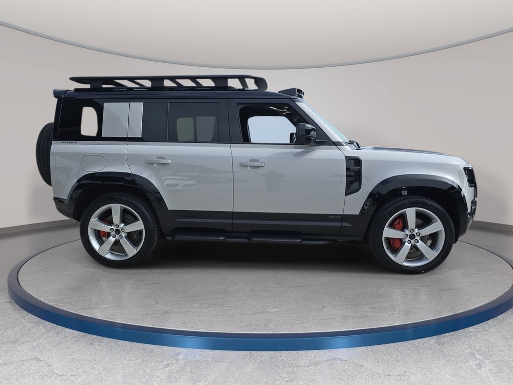 New 2026 Land Rover Defender 110 X AWD/4WD image 4