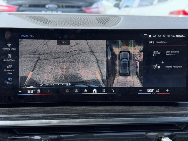 Certified 2025 BMW X5 M60i AWD/4WD image 52