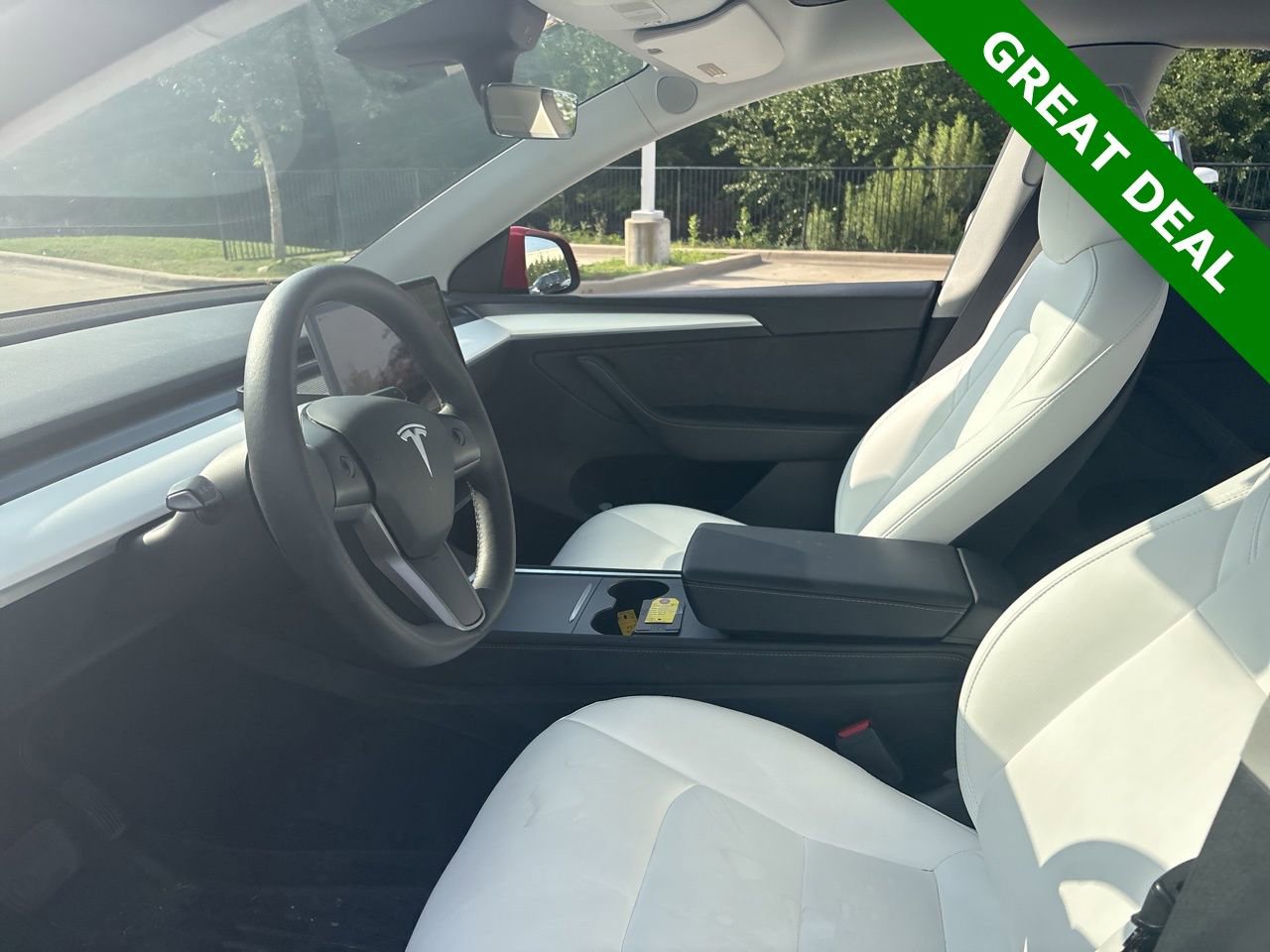 Used 2022 Tesla Model Y Long Range AWD/4WD image 18