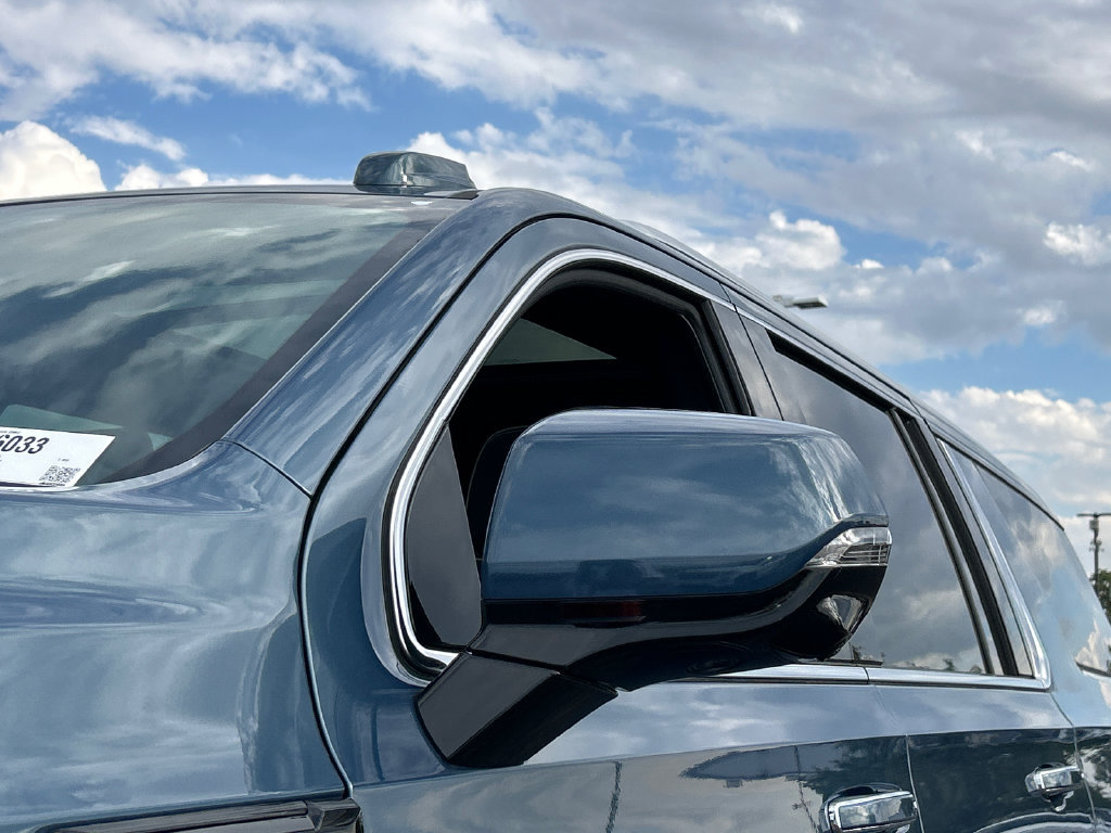 New 2026 GMC Yukon XL Elevation AWD/4WD image 14