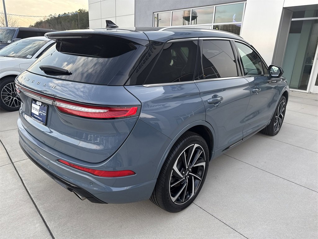 Used 2023 Lincoln Corsair Grand Touring image 7