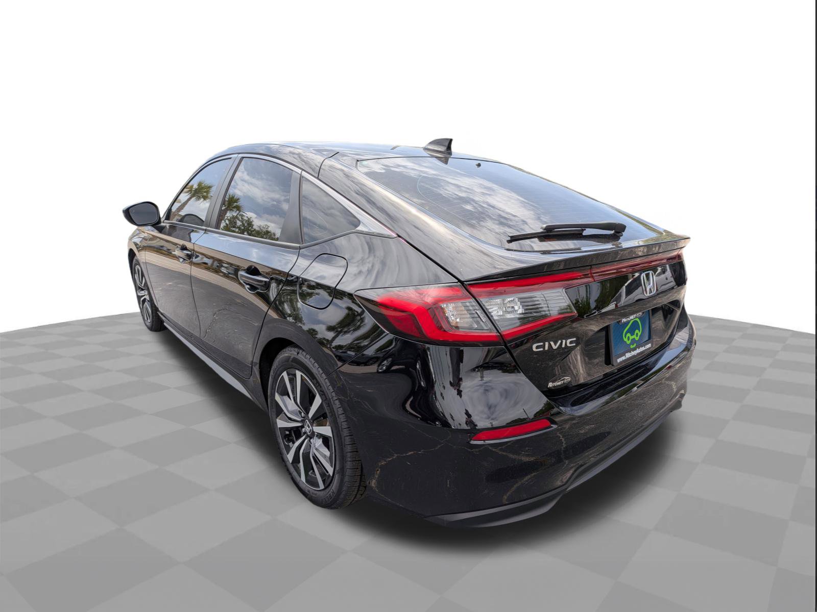 Used 2024 Honda Civic EX-L image 6