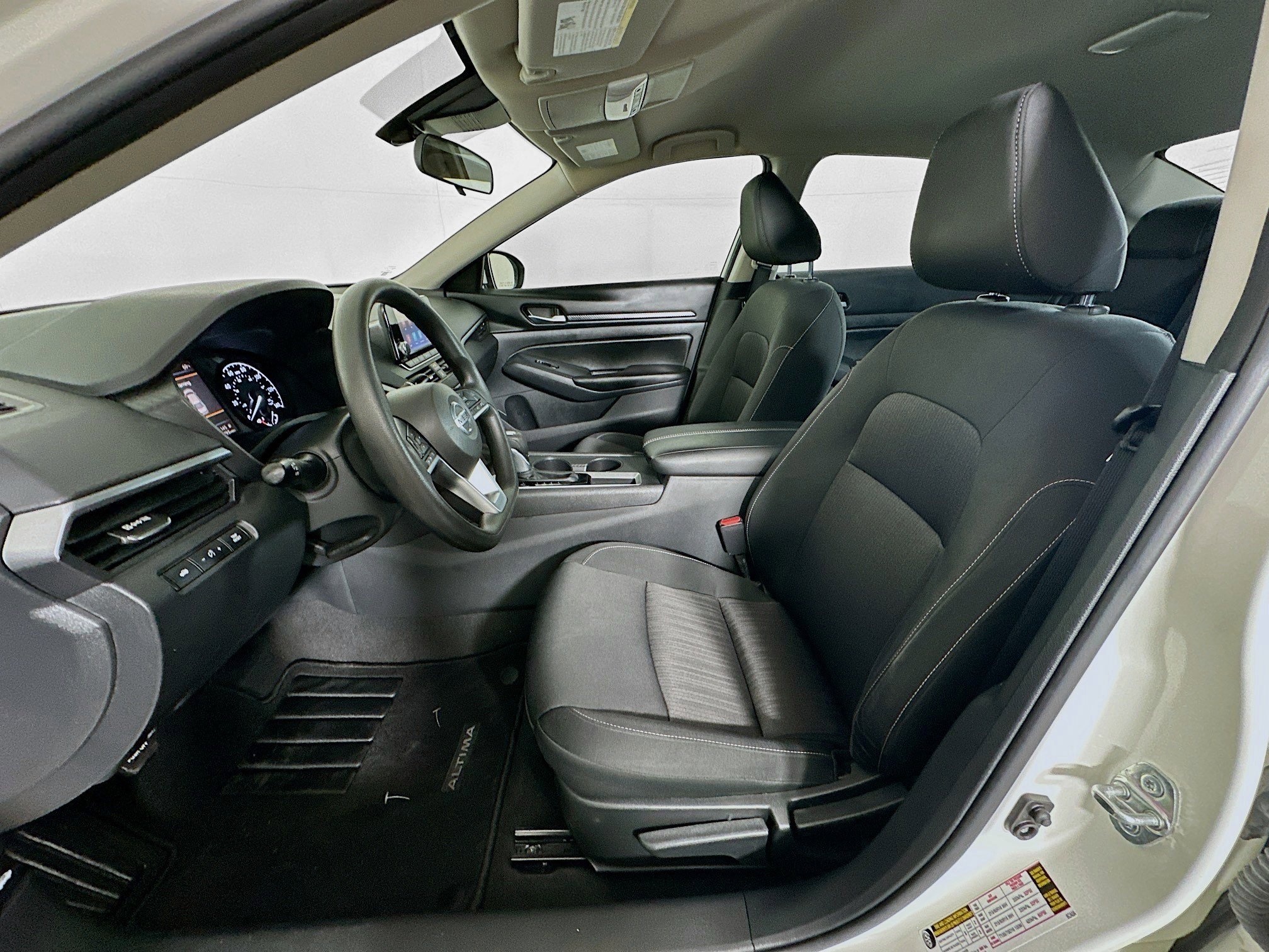 Used 2022 Nissan Altima 2.5 S image 13