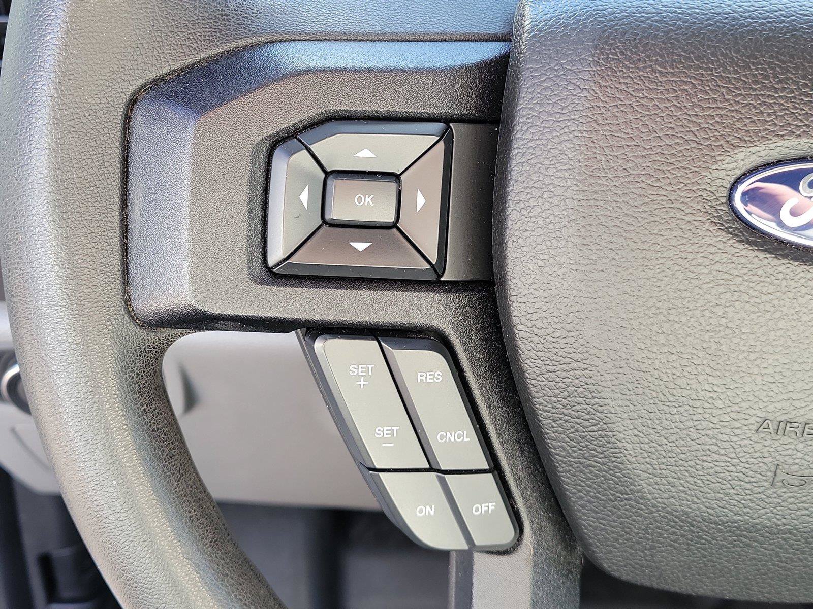 Used 2015 Ford F150 XLT AWD/4WD image 22