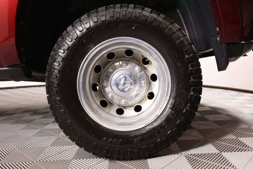 Used 2021 RAM 3500 Laramie image 8