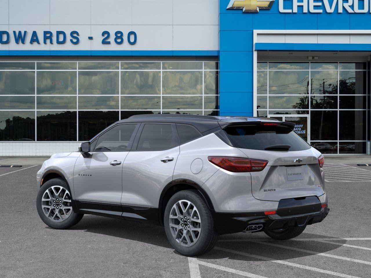 New 2026 Chevrolet Blazer RS w/ Enhanced Convenience Package FWD image 3