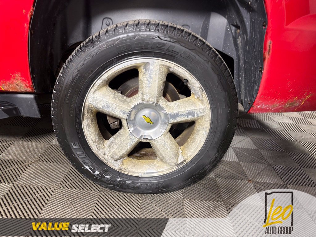 Used 2010 Chevrolet Avalanche LT w/ Luxury Package AWD/4WD image 31