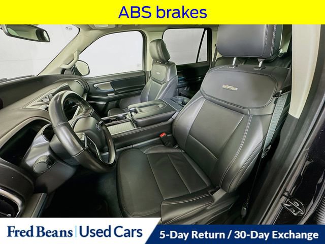 Certified 2025 Ford Expedition Max Platinum image 28