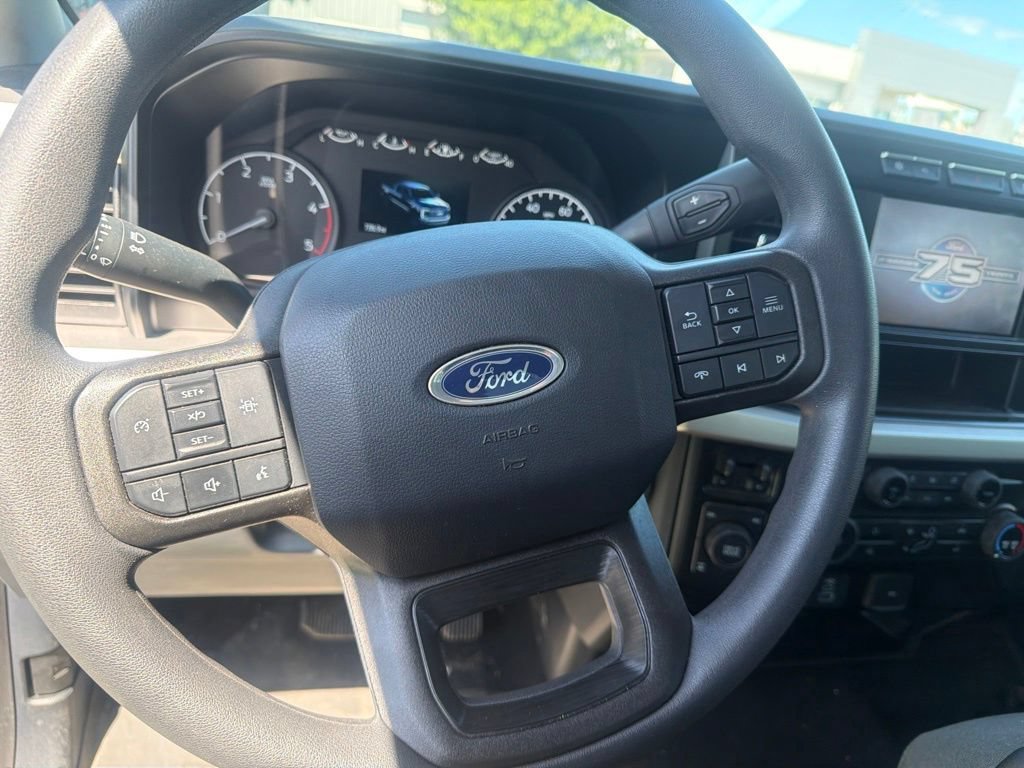 Used 2023 Ford F350 XLT w/ 360-Degree Camera Package AWD/4WD image 12