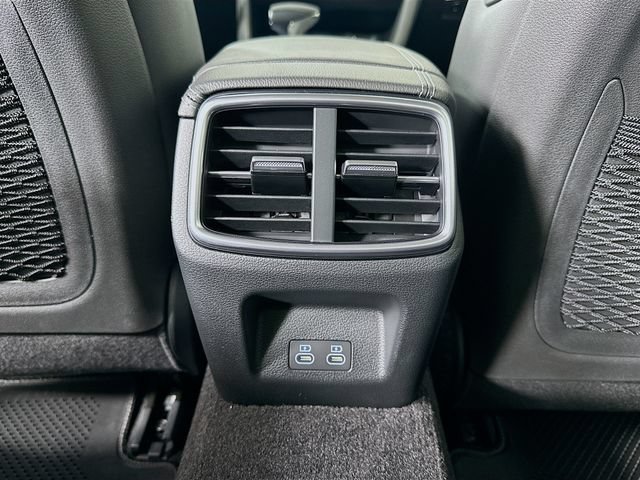 Certified 2026 Genesis G70 2.5T Prestige RWD image 18
