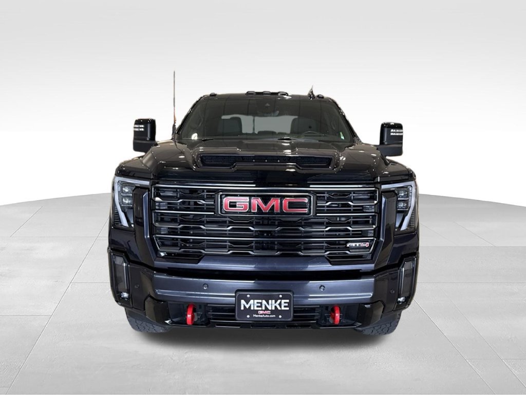 Used 2024 GMC Sierra 3500 AT4 AWD/4WD image 2