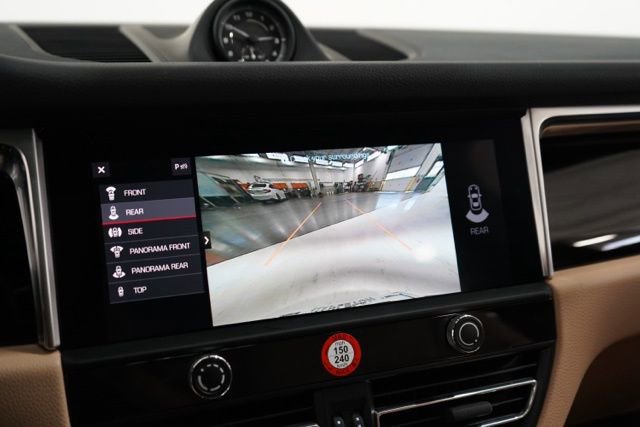 Used 2023 Porsche Macan Turbo AWD/4WD image 26