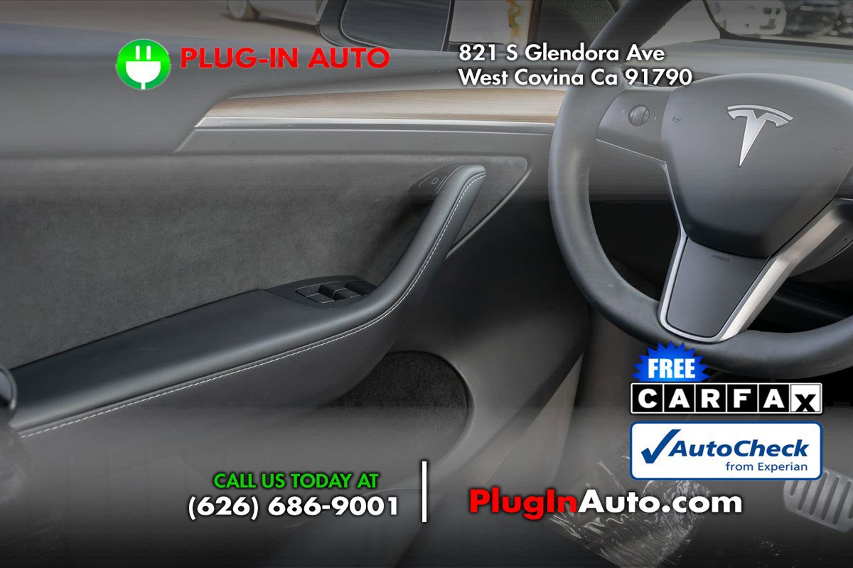 Used 2023 Tesla Model Y Performance image 17