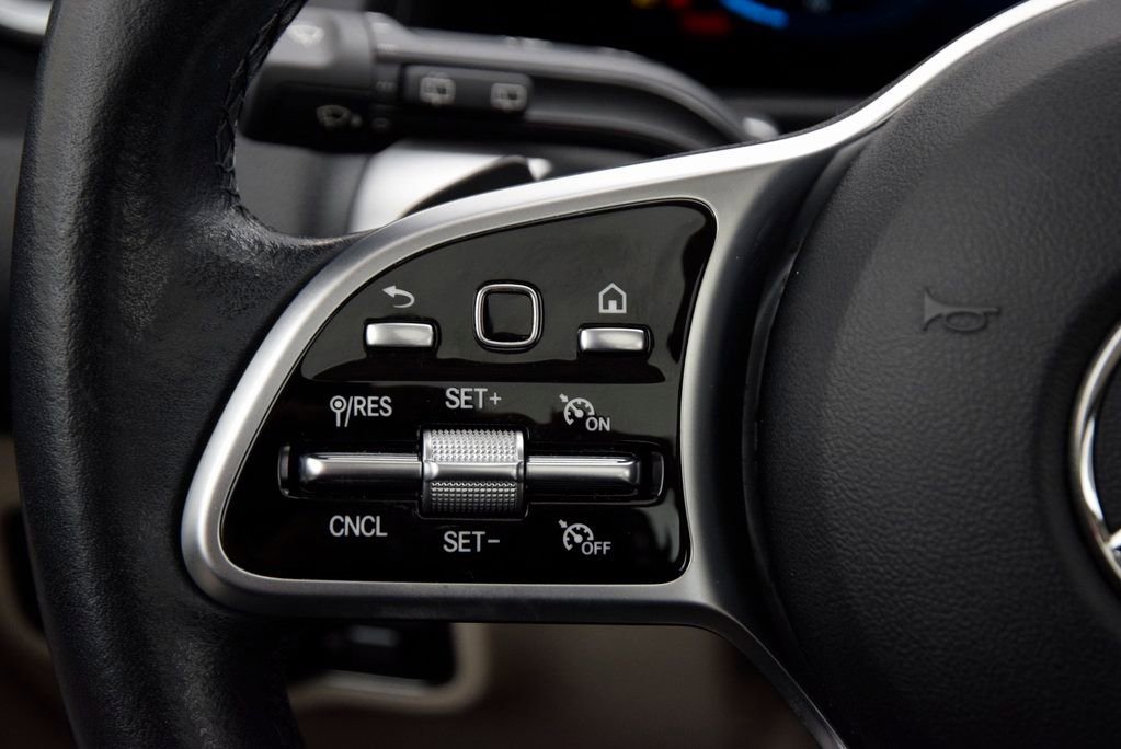 Certified 2022 Mercedes-Benz GLB 250 image 23