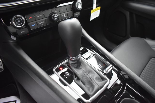 New 2026 Jeep Compass Latitude image 25