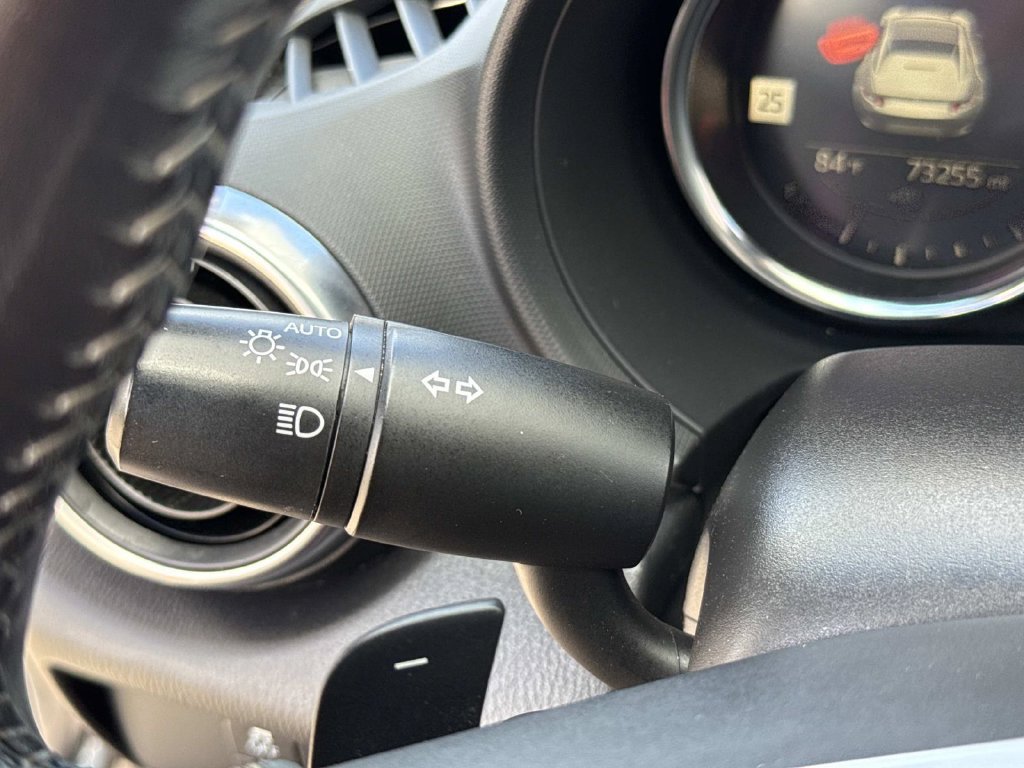 Used 2021 MAZDA MX-5 Miata RF Grand Touring RWD image 30