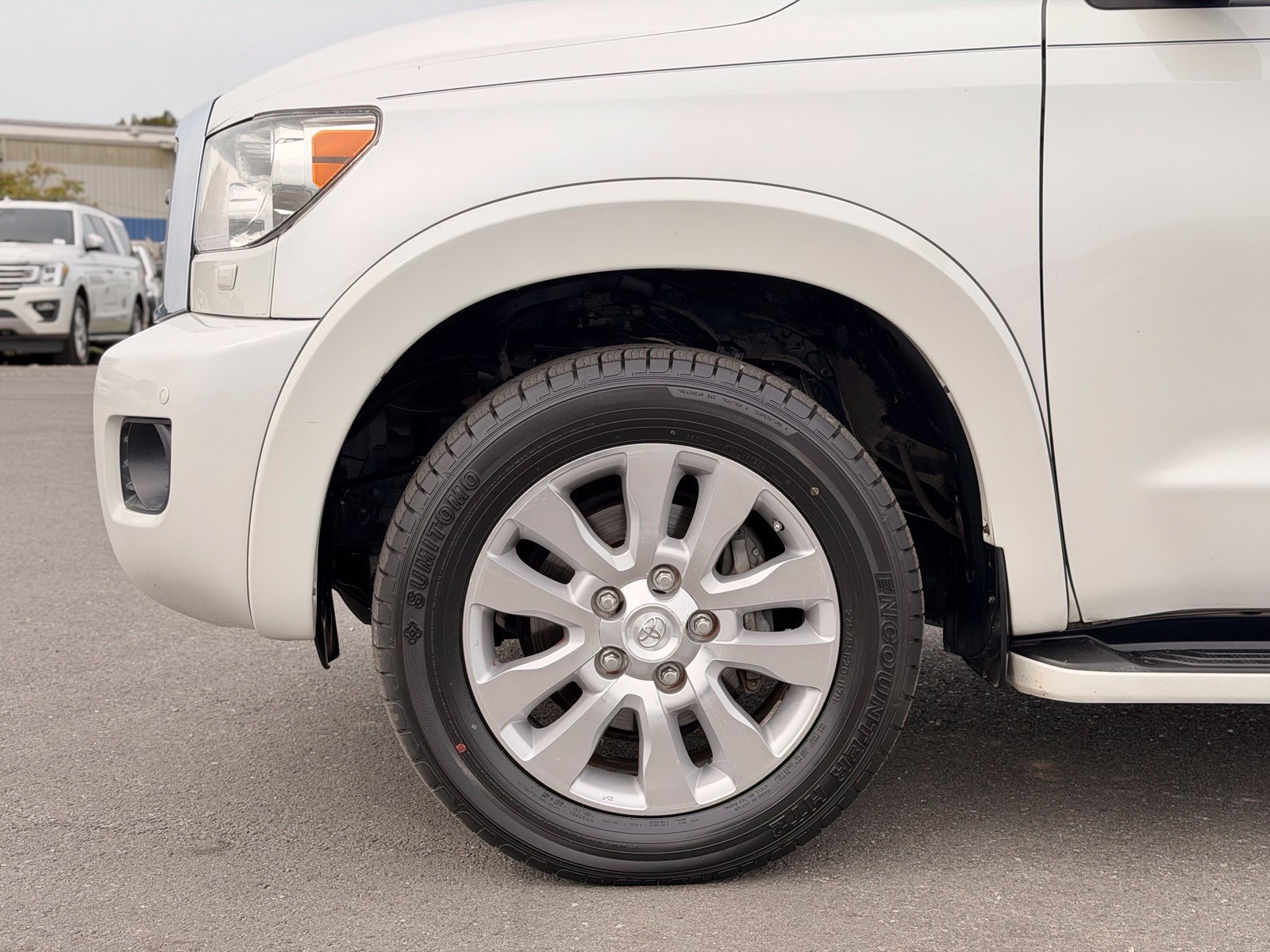 Used 2015 Toyota Sequoia Platinum RWD image 56