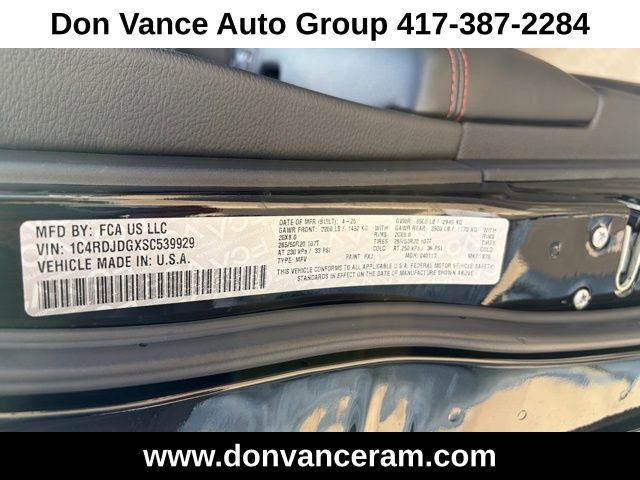 Used 2025 Dodge Durango GT AWD/4WD image 30