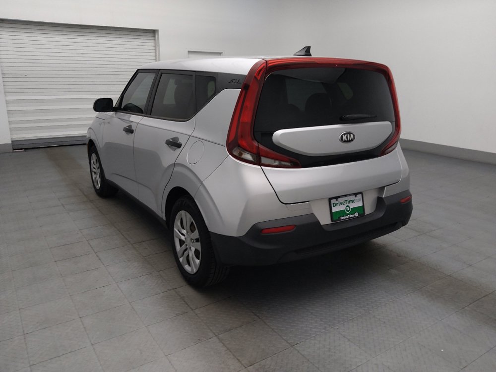 Used 2021 Kia Soul LX FWD image 5