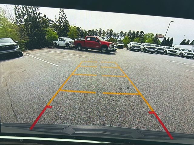 Used 2024 Cadillac Escalade ESV Premium Luxury image 31