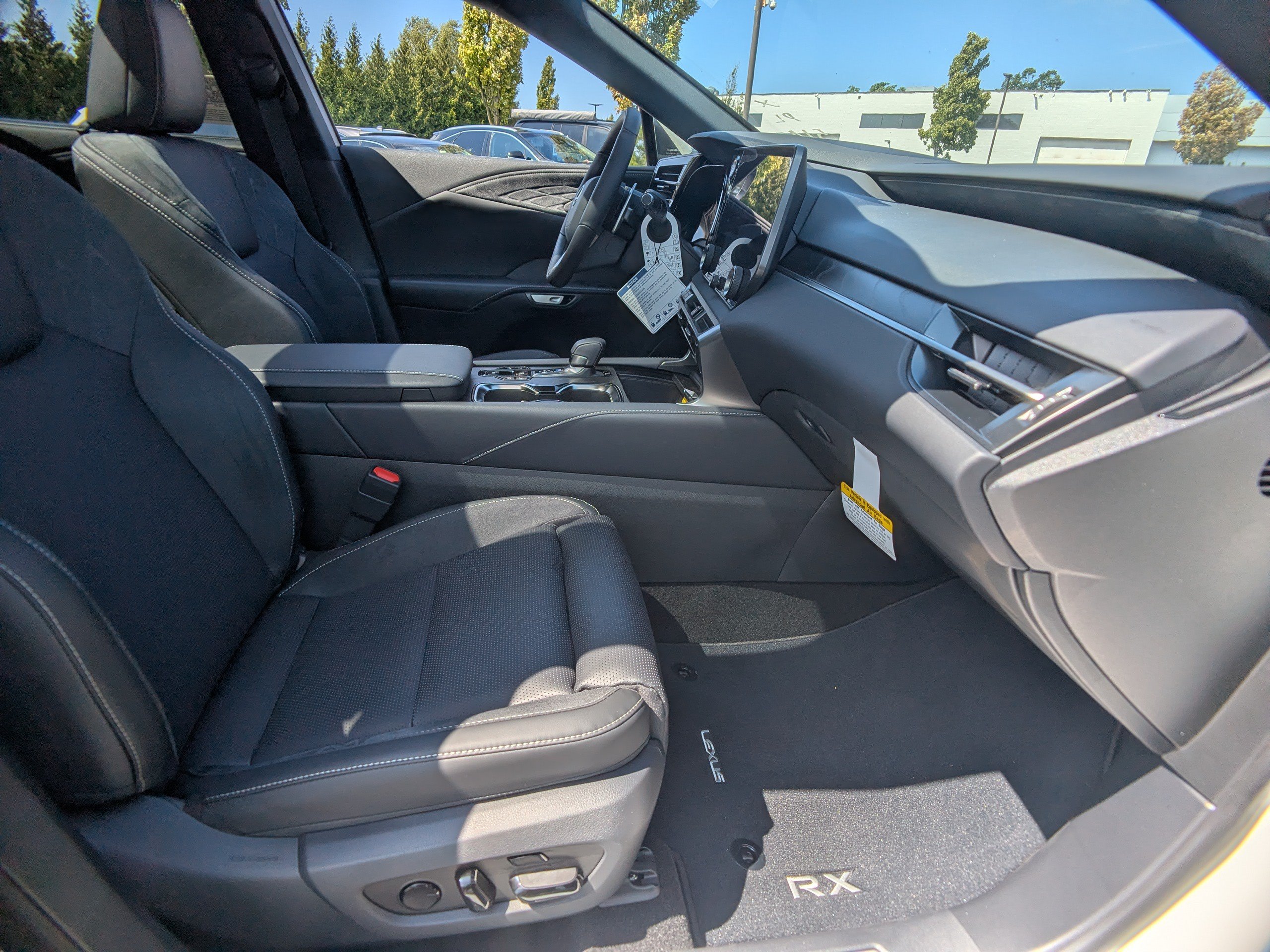 New 2026 Lexus RX 450h AWD w/ Convenience Package image 8