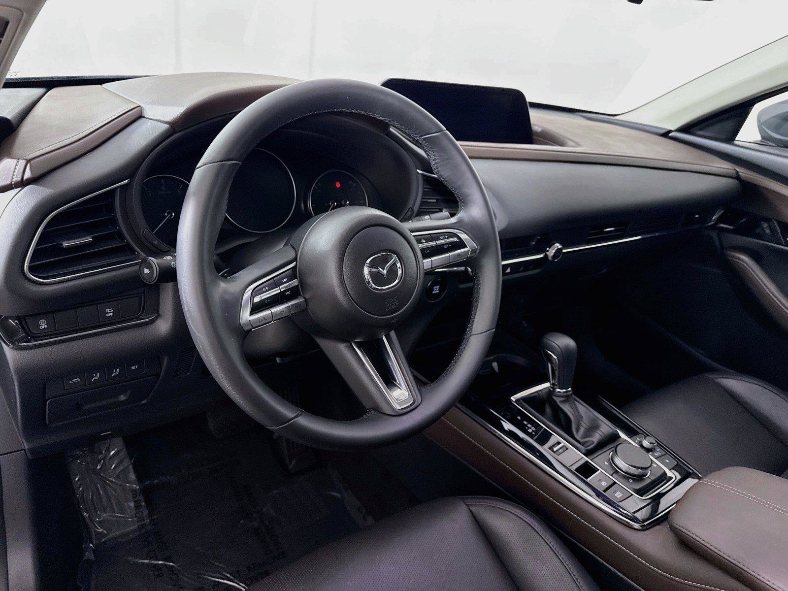 Used 2021 MAZDA CX-30 FWD 2.5 S w/ Premium Package image 4