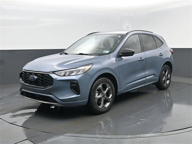 Used 2023 Ford Escape ST-Line w/ Tech Pack #1 image 2