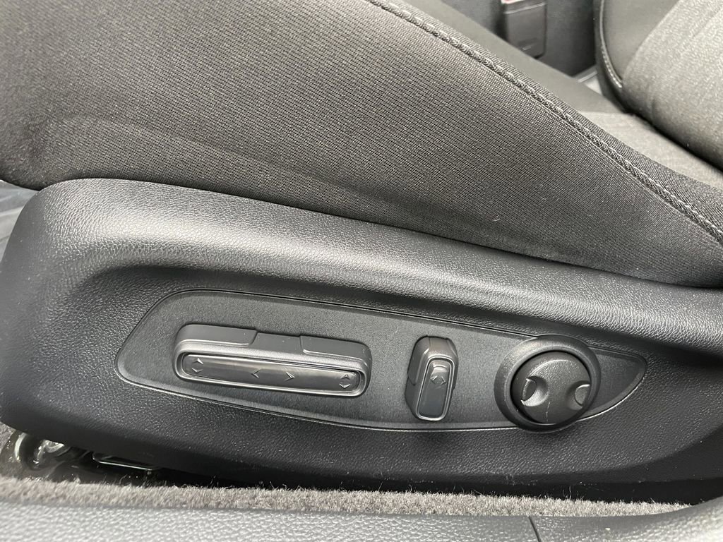 Used 2024 Honda Accord EX image 19