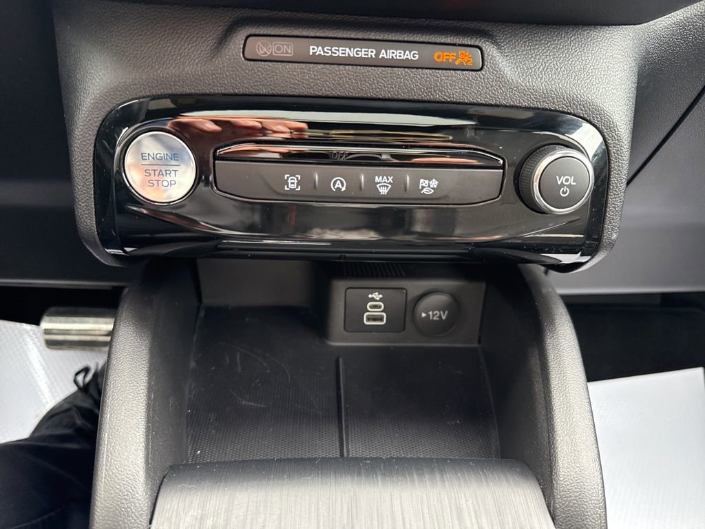 Used 2024 Ford Escape ST-Line w/ Tech Pack #1 image 16